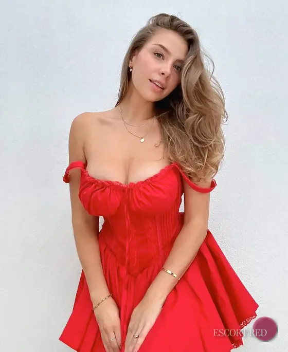 Natsu, French escort in Tokyo
