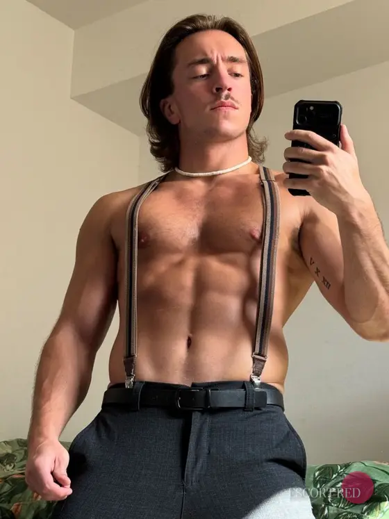Occitan, Russian male escort in Hong Kong