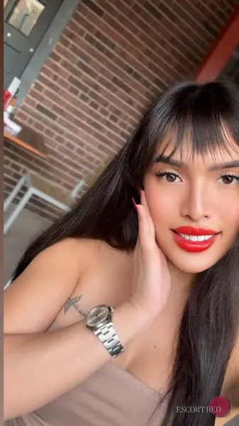 Patricia, Chinese trans escort in Tokyo — photo 4