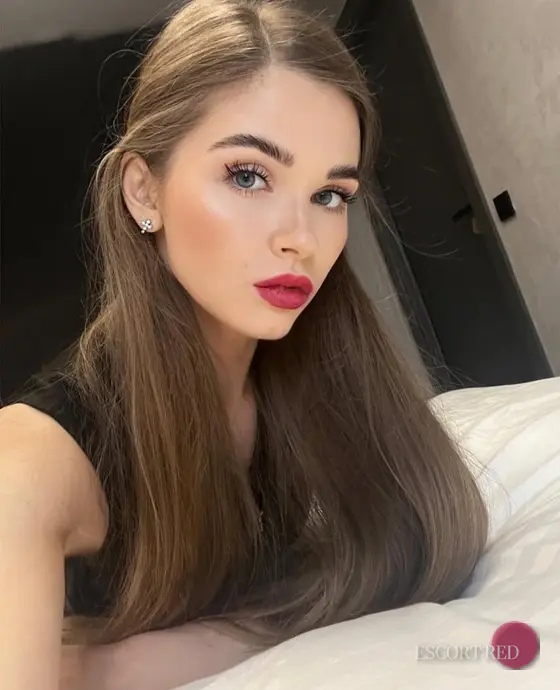Pert, French escort in Bangkok