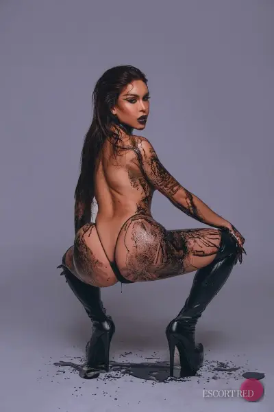 Petra, British trans escort in Bangkok