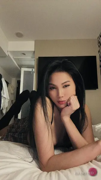 Riyoko, Vietnamese trans escort in Bangkok — photo 4