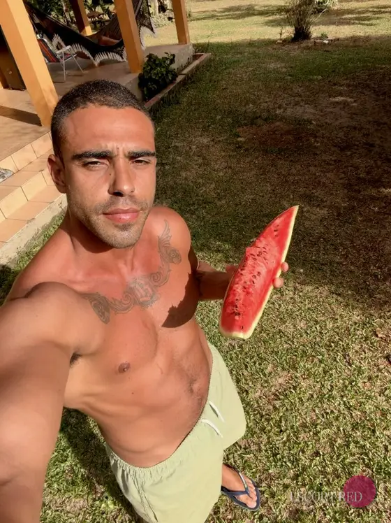 Roberto, Brazilian male escort in Hong Kong — photo 5