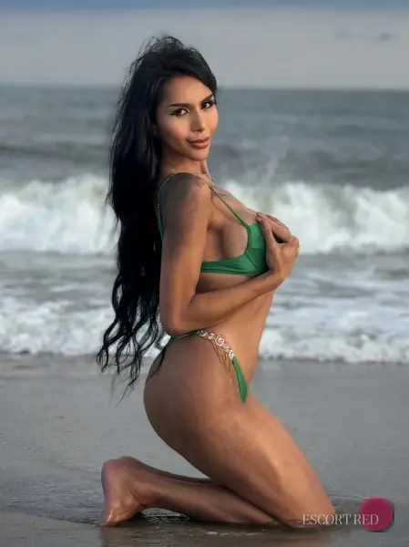 Sandy, Thai trans escort in Macau — photo 3