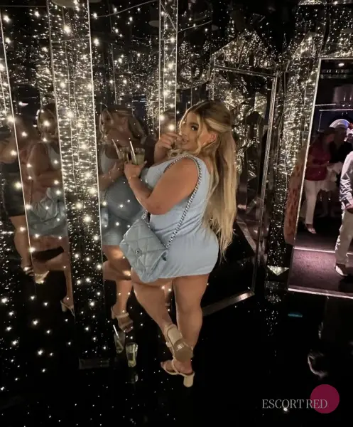Sasha, Chinese trans escort in Hong Kong — photo 5