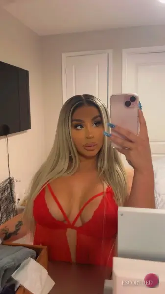 Sasha, Chinese trans escort in Hong Kong — photo 6