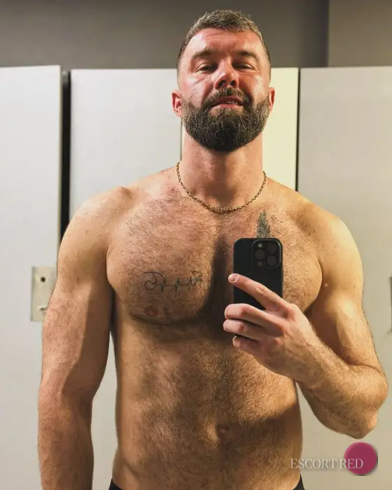 Stanis, Brazilian male escort in Tokyo