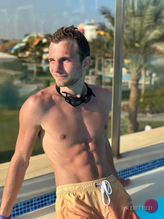 Stanley, Russian male escort in Bangkok — photo 5