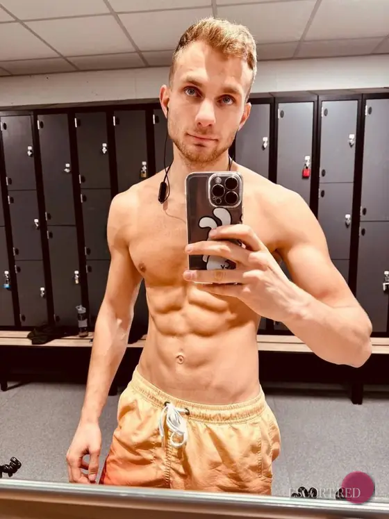Stanley, Russian male escort in Bangkok — photo 6