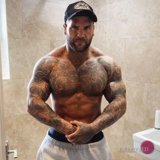 Titan, Russian male escort in Tokyo