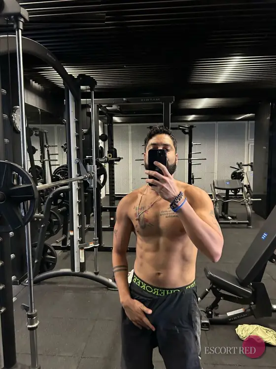Tito, Brazilian male escort in Macau