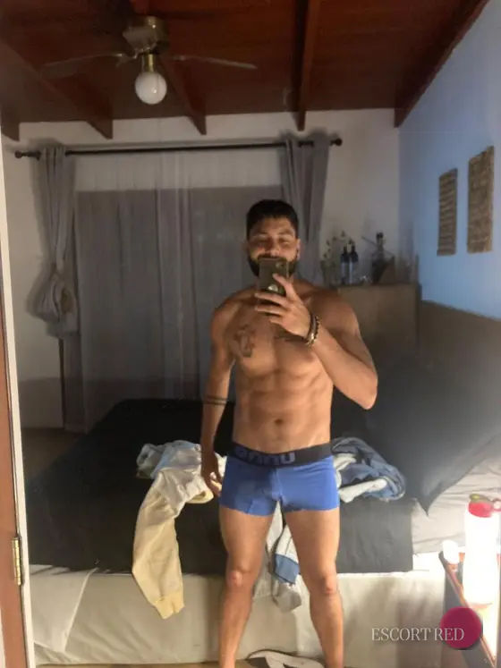 Tito, Brazilian male escort in Macau — photo 4