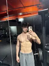 Tom, Russian male escort in Bangkok — photo 2