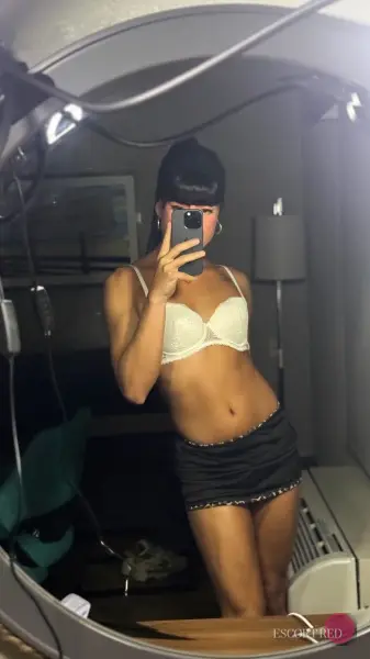 Tomoko, Brazilian trans escort in Macau — photo 5