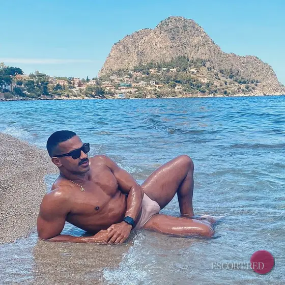 Tony, Brazilian male escort in Macau — photo 4