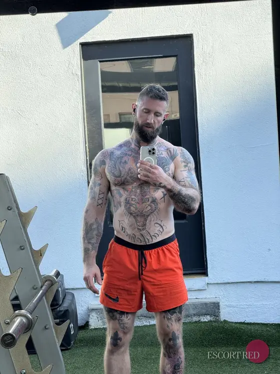Troy, Russian male escort in Macau