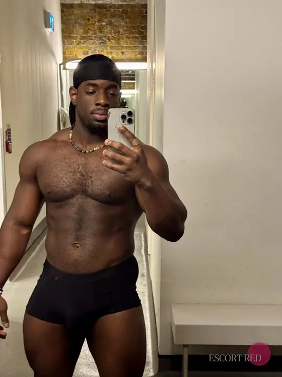 Ujjal, Nigerian male escort in Tokyo