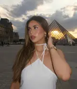 Valentina, escort in Hong Kong
