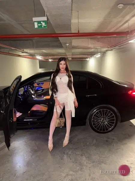 Valeria, Brazilian trans escort in Hong Kong