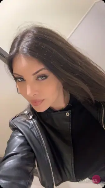 Vanessa, British trans escort in Tokyo — photo 5