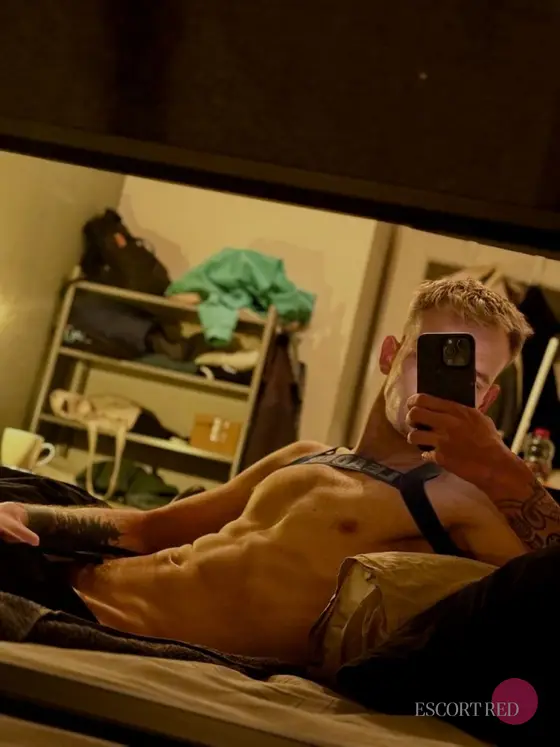 Vernon, Russian male escort in Hong Kong — photo 5
