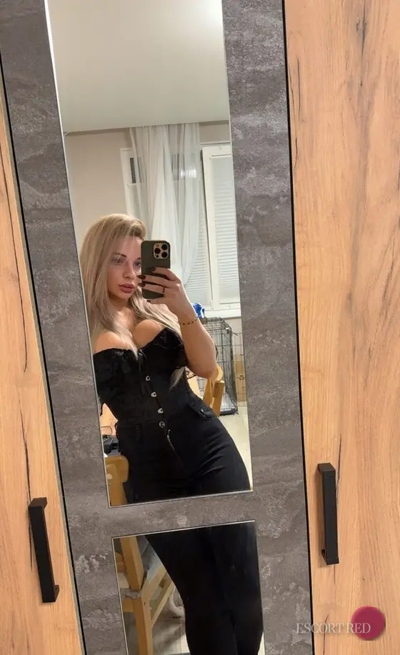 Veronika, Russian trans escort in Tokyo