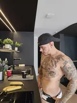 Vick, male escort in Hong Kong