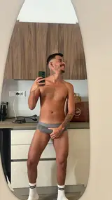 Victor, Brazilian male escort in Tokyo — photo 3