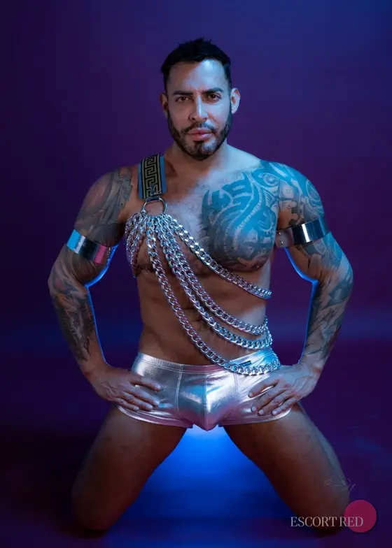 Viktor, Brazilian male escort in Bangkok