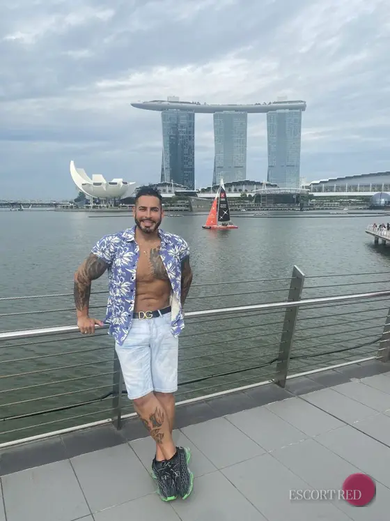 Viktor, Brazilian male escort in Bangkok — photo 4
