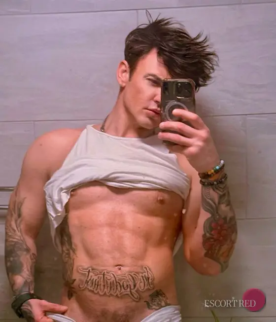 Vince, Brazilian male escort in Hong Kong — photo 3