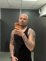 Vini, Brazilian male escort in Bangkok — photo 4