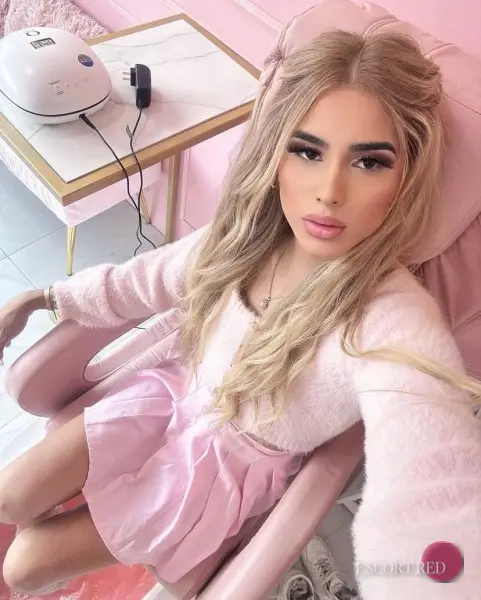 Virginia, Brazilian trans escort in Hong Kong — photo 6