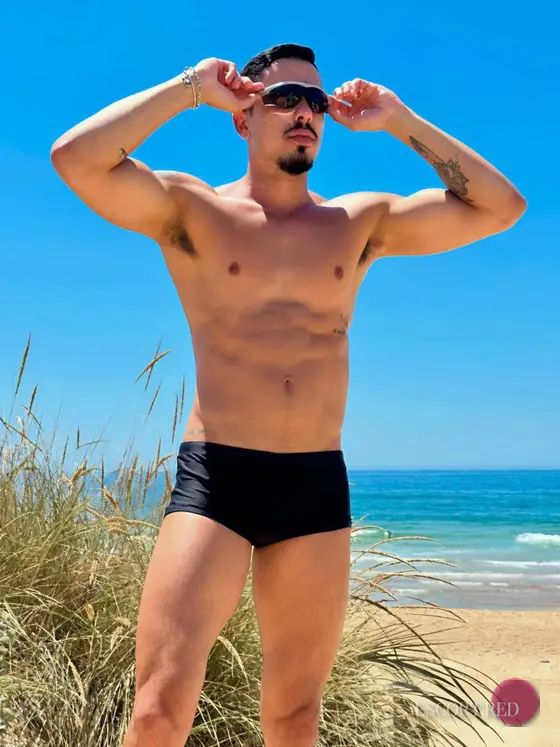 Vitor, Brazilian male escort in Tokyo — photo 6