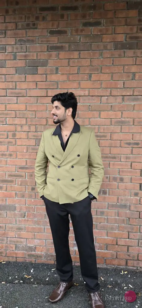 Vivek, Indian male escort in Tokyo — photo 6