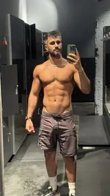 Vizallati, British male escort in Hong Kong — photo 4