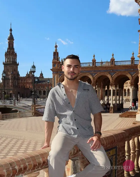 Wesley, Russian male escort in Hong Kong — photo 4