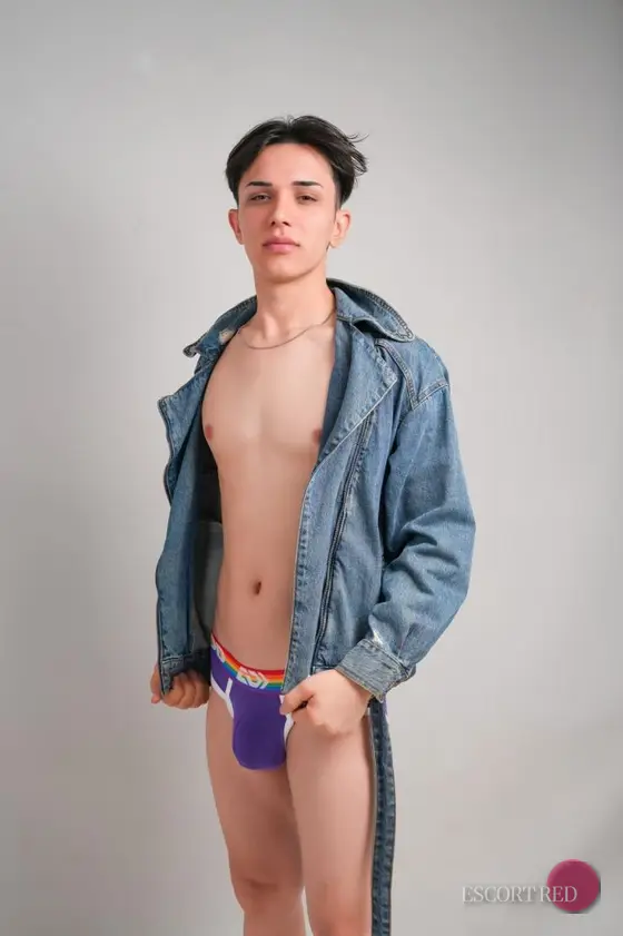 Wilder, Brazilian male escort in Tokyo — photo 3