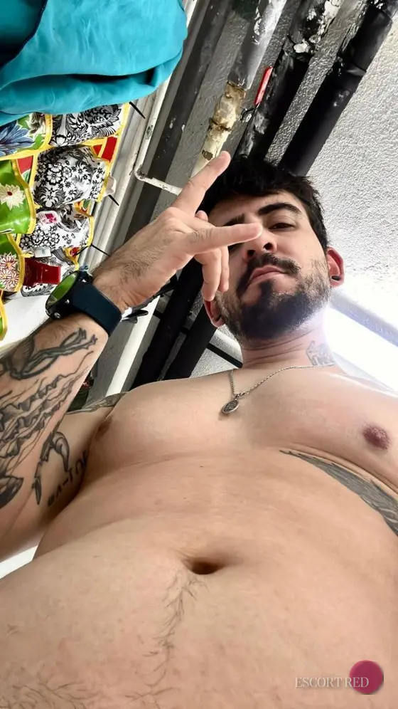 Wilson, Brazilian male escort in Tokyo — photo 4