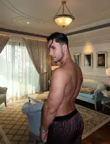 Xavier, Russian male escort in Tokyo — photo 4