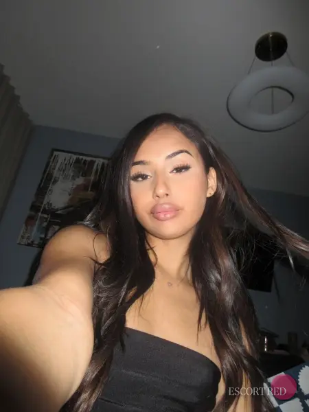 Yailin, Japanese trans escort in Tokyo — photo 3