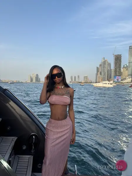 Yasmen, Chinese trans escort in Hong Kong — photo 5