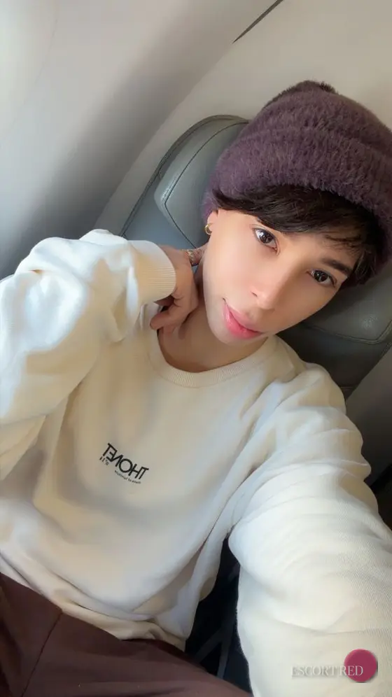 Yuri, Brazilian male escort in Tokyo — photo 4
