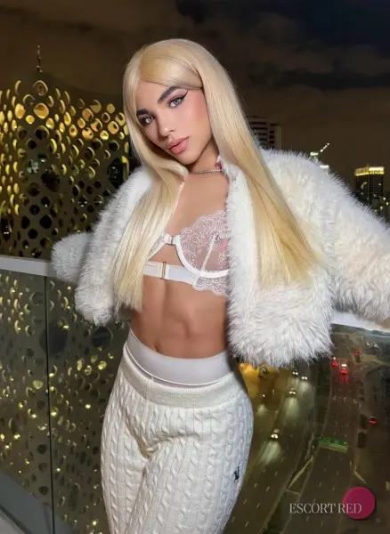Yvonne, Brazilian trans escort in Bangkok — photo 5